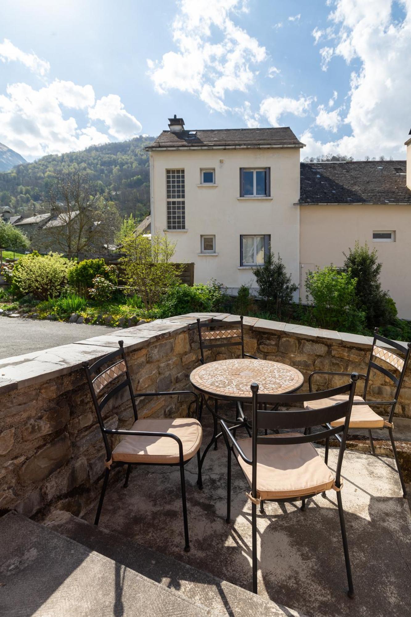 La Petite Maison Des Montagnes Luz-Saint-Sauveur Exteriör bild