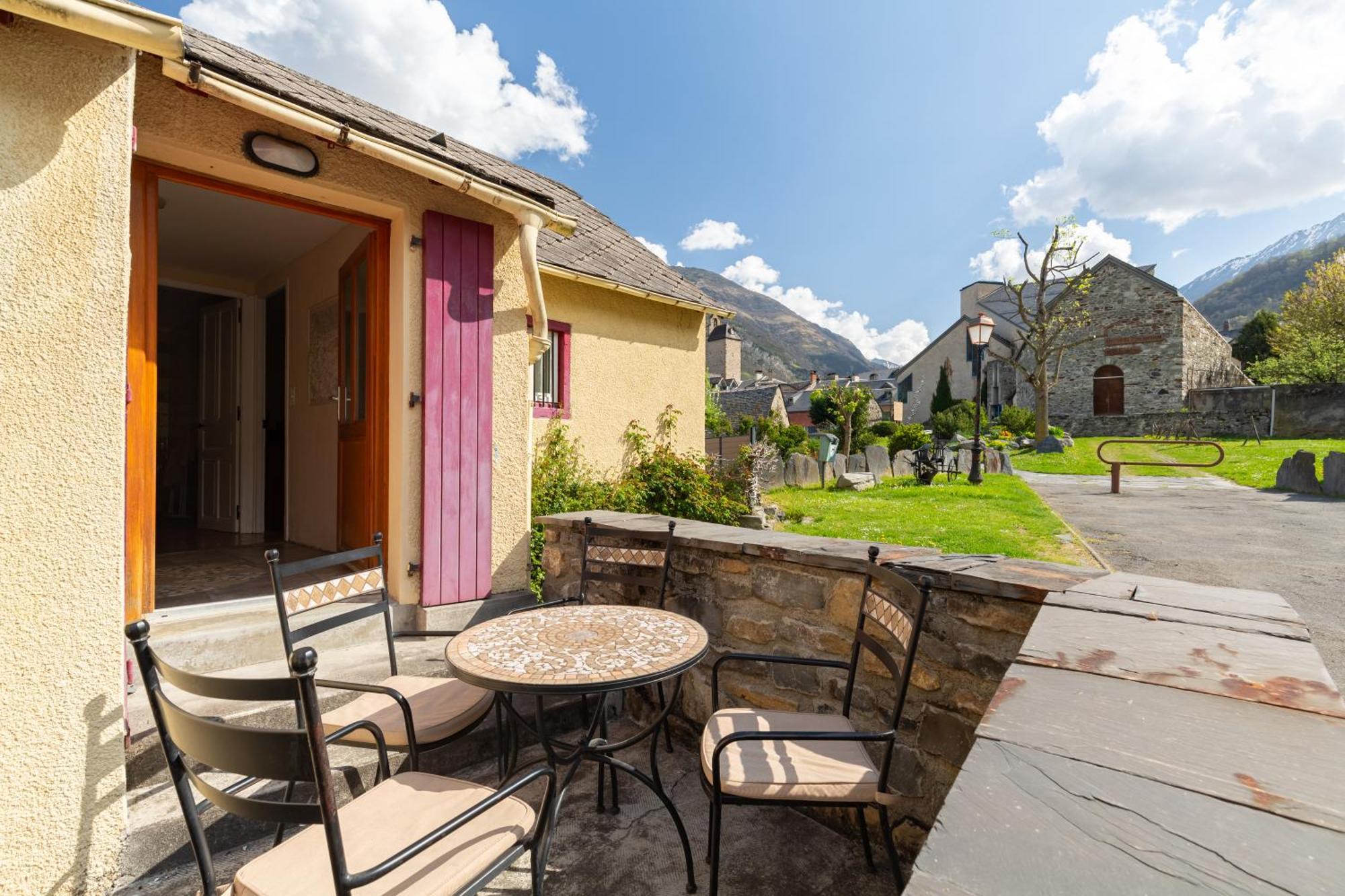 La Petite Maison Des Montagnes Luz-Saint-Sauveur Exteriör bild